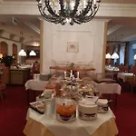 Schedlers Loewenhotel-garni 阿尔贝施文德