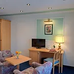 Schedlers Loewenhotel-garni 酒店