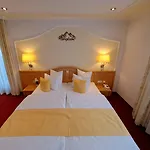 酒店 Schedlers Loewenhotel-garni