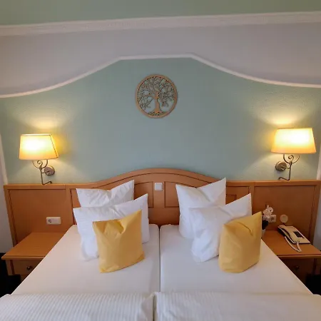 Schedlers Loewenhotel-garni Otel