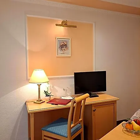 Schedlers Loewenhotel-garni Hotel